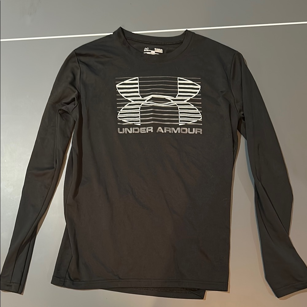 Under Armour Boy’s Black Long Sleeve Shirt